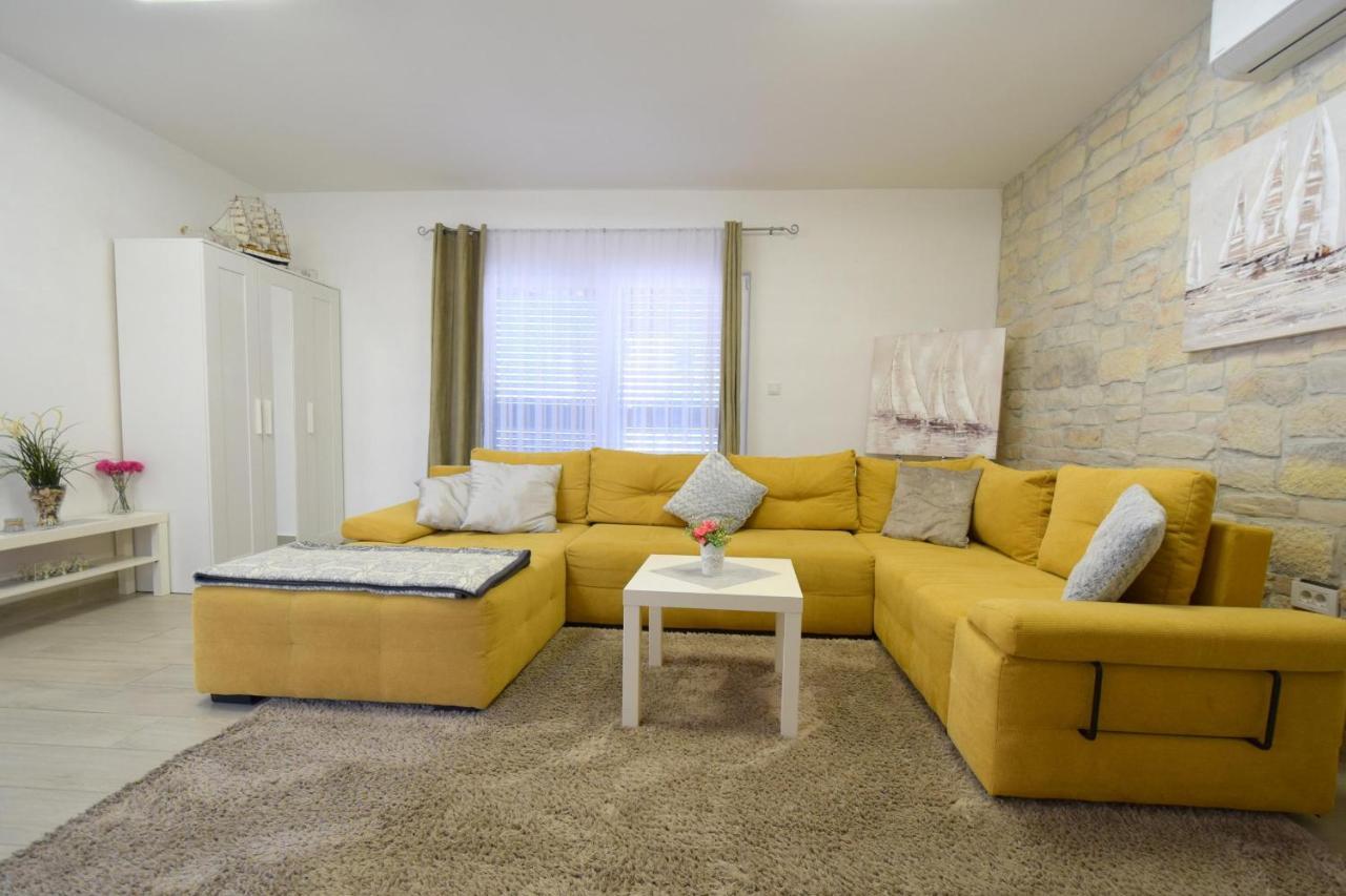 Villa Tereza مالينسكا المظهر الخارجي الصورة
